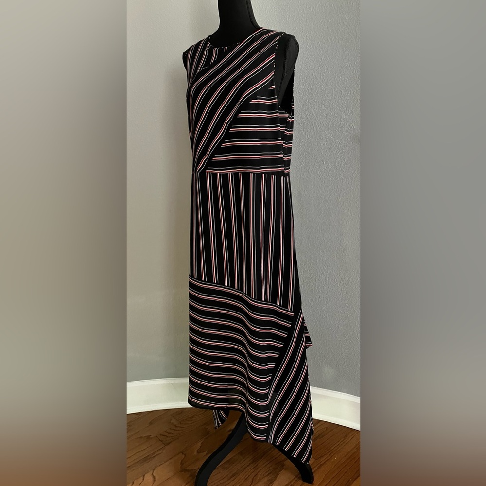Chelsey 28 dress-statement!